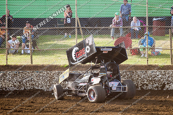 sprintcar 7 t7 tim hutchins - 10 - Latrobe - 28th Dec 2013-8