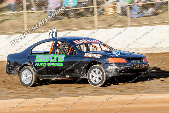 Street Stock 77 T77 - 10 - Latrobe - 28th Dec 2013-2