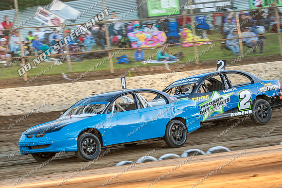 Street Stock 4 T4 - 10 - Latrobe - 28th Dec 2013-2