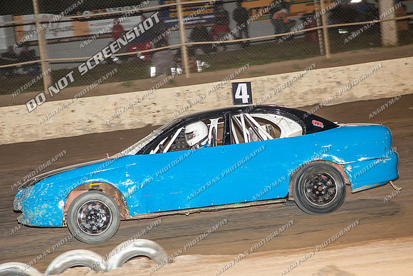 Street Stock 4 T4 - 10 - Latrobe - 28th Dec 2013-7
