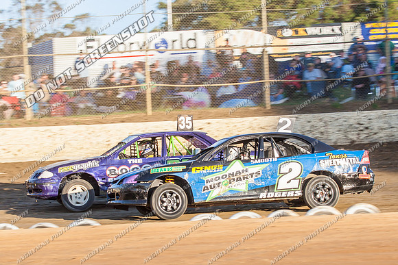 Street Stock 2 T2 - 10 - Latrobe - 28th Dec 2013