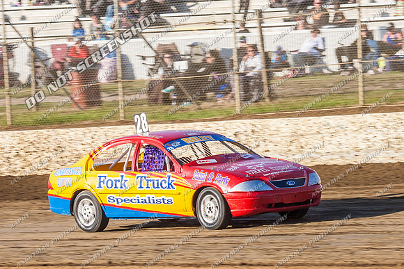 Street Stock 28 T28 - 10 - Latrobe - 28th Dec 2013-2