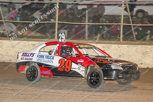 street stock 29 - 10 - Latrobe - 28th Dec 2013-4