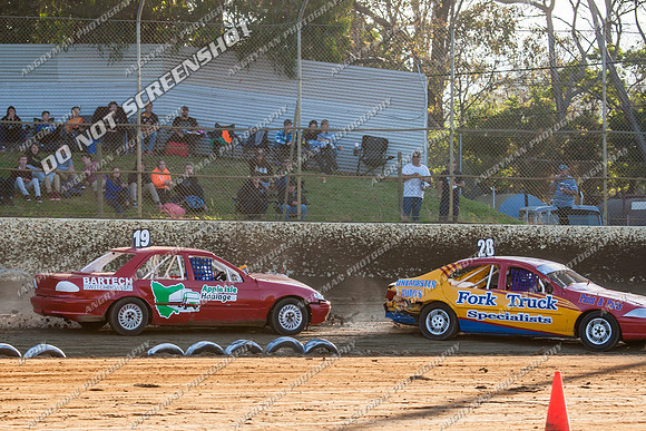 street stock 19  t19 - 10 - Latrobe - 28th Dec 2013-4