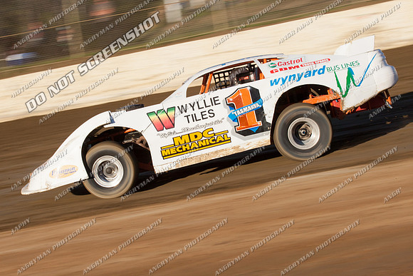 super sedan 22 t22 callum harper - 10 - Latrobe - 28th Dec 2013-12
