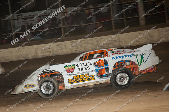 super sedan 22 t22 callum harper - 10 - Latrobe - 28th Dec 2013-13