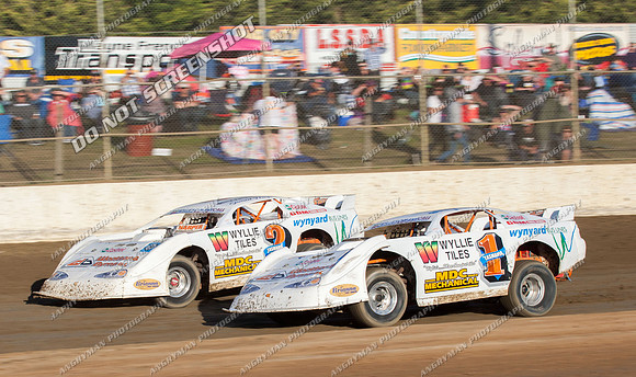 super sedan 22 t22 callum harper - 10 - Latrobe - 28th Dec 2013-9