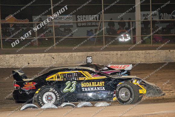 super sedan 23 t23 ethan cole - 10 - Latrobe - 28th Dec 2013-6