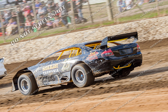 super sedan 23 t23 ethan cole - 10 - Latrobe - 28th Dec 2013-3