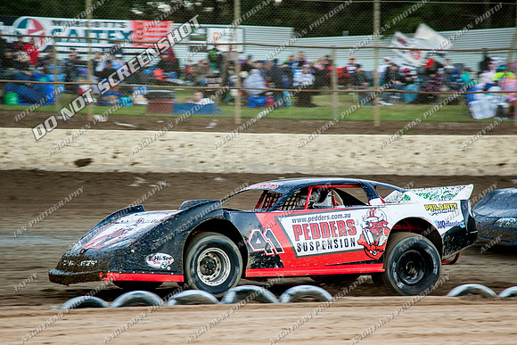 super sedan 41 t41 adam beechey - 10 - Latrobe - 28th Dec 2013-6