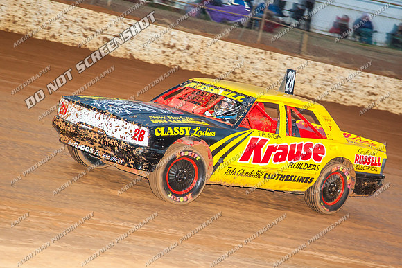 modified 28 t28 nathan russell - 11 - Carrick - 3rd Jan 2014-8