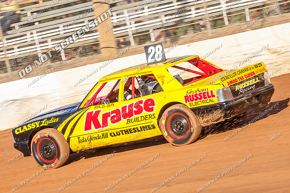 modified 28 t28 nathan russell - 11 - Carrick - 3rd Jan 2014-2