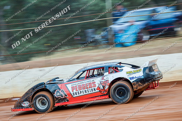 super sedan 41 t41 adam beechey - 11 - Carrick - 3rd Jan 2014-9