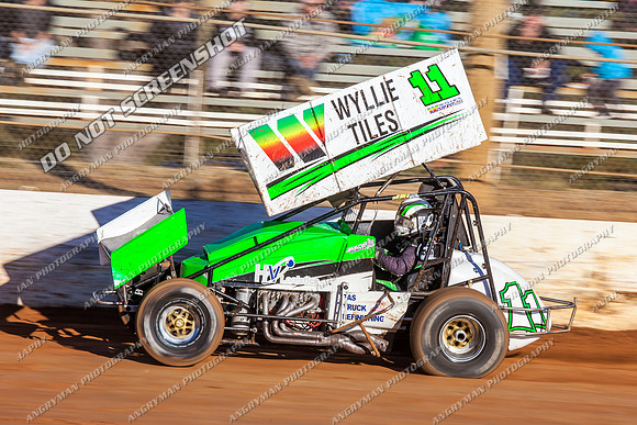 sprintcar 11 t11 Jason Redpath - 12 - Carrick - 4th Jan 2014-3