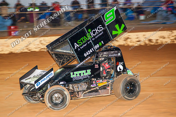 sprintcar 9 t9 chris johns - 12 - Carrick - 4th Jan 2014-5