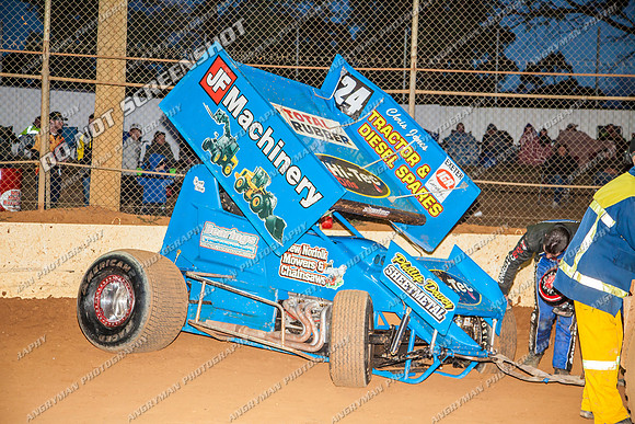 sprintcar 24 t24 shaun robins - 12 - Carrick - 4th Jan 2014-6