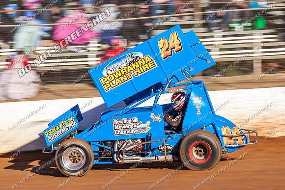 sprintcar 24 t24 shaun robins - 12 - Carrick - 4th Jan 2014-3