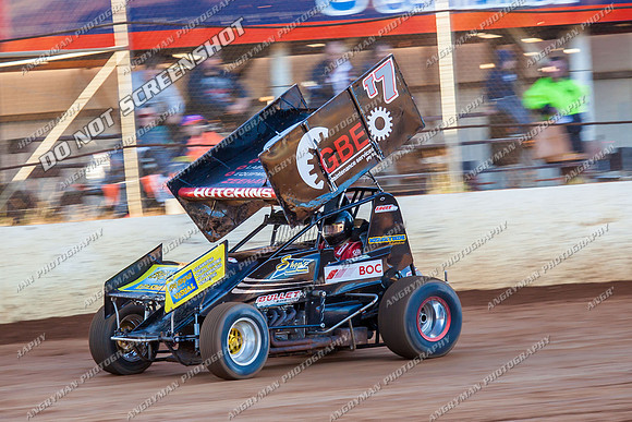 sprintcar 7 t7 tim hutchins - 12 - Carrick - 4th Jan 2014-5