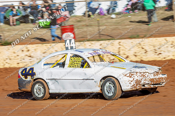 Street Stock 44 T44 - 12 - Carrick - 4th Jan 2014