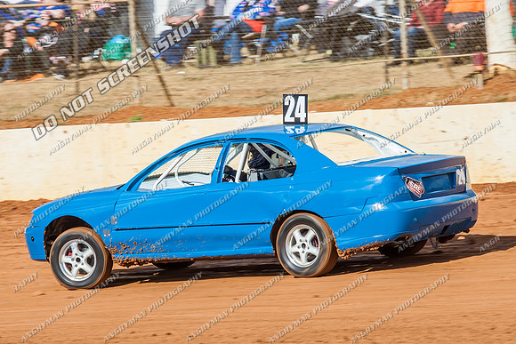Street Stock 24 T24 - 12 - Carrick - 4th Jan 2014