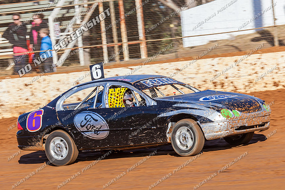 Street Stock 6 T6 - 12 - Carrick - 4th Jan 2014