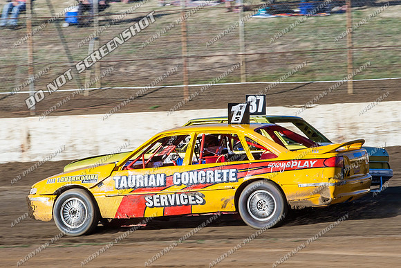 Modified 72 T72 - 13 - Hobart - 11th Jan 2014-12