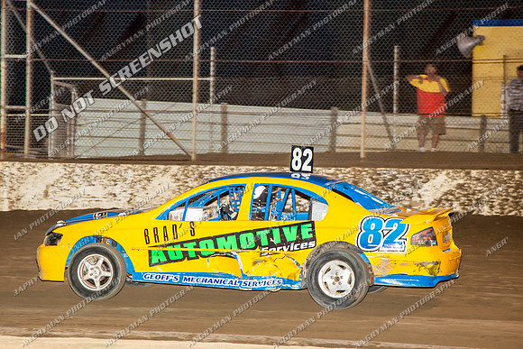 modified 82 t82 - 13 - Hobart - 11th Jan 2014-13