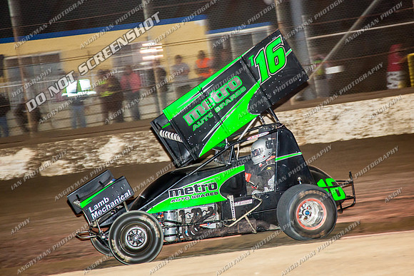 sprintcar 16 t16 adam alexander - 13 - Hobart - 11th Jan 2014-13