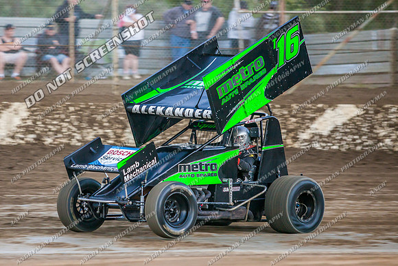 sprintcar 16 t16 adam alexander - 13 - Hobart - 11th Jan 2014-12