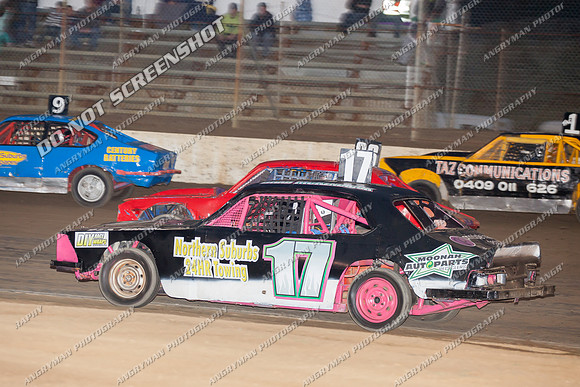 bomber 17 - 8 - Hobart - 14th Dec 2013-2
