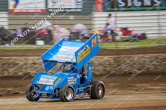 sprintcar 24 t24 shaun robins - 8 - Hobart - 14th Dec 2013