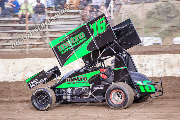 sprintcar 16 t16 adam alexander - 8 - Hobart - 14th Dec 2013-10