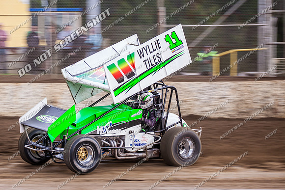 sprintcar 11 t11 Jason Redpath - 8 - Hobart - 14th Dec 2013-4