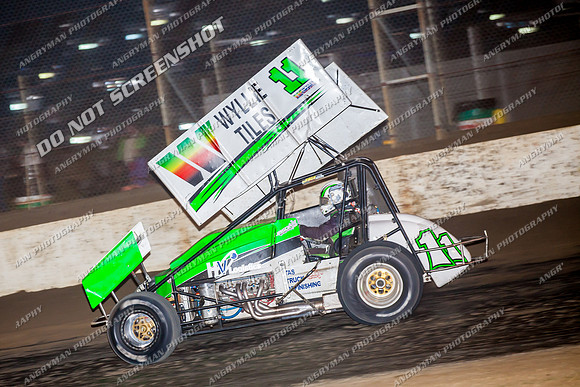 sprintcar 11 t11 Jason Redpath - 8 - Hobart - 14th Dec 2013-10