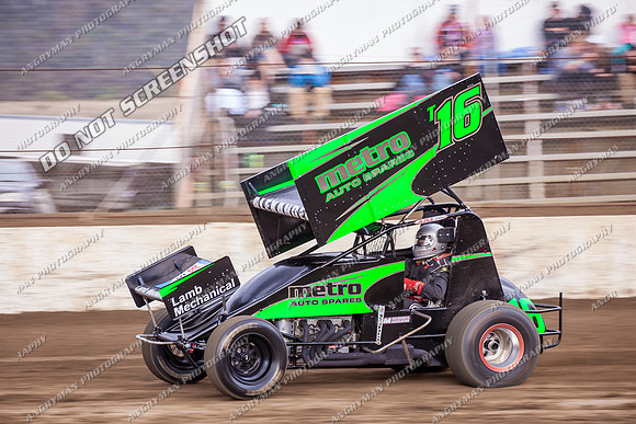 sprintcar 16 t16 adam alexander - 8 - Hobart - 14th Dec 2013-3