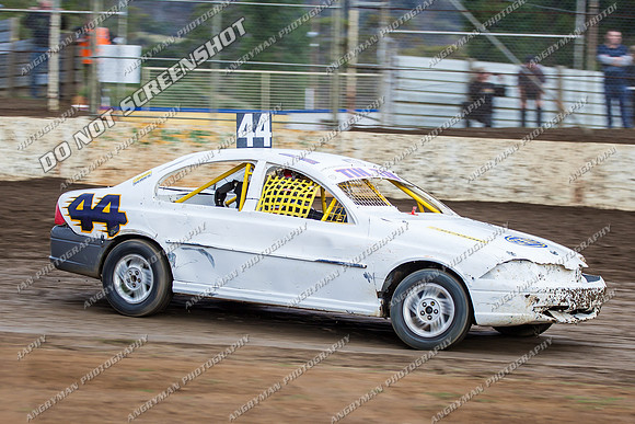 Street Stock 44 T44 - 8 - Hobart - 14th Dec 2013-3