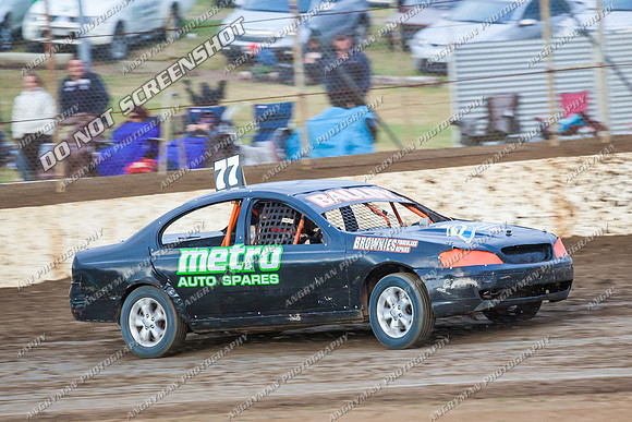 Street Stock 77 T77 - 8 - Hobart - 14th Dec 2013-5