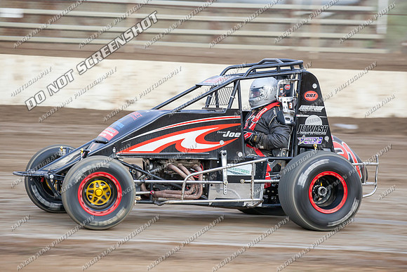 wingless 21 t21 joe turnbull - 8 - Hobart - 14th Dec 2013-6