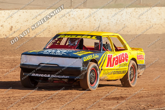 modified 28 t28 nathan russell - 9 - Carrick - 26th Dec 2013-5