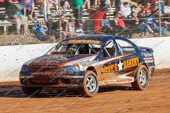 modified 27 t27 josh marsden - 9 - Carrick - 26th Dec 2013-3