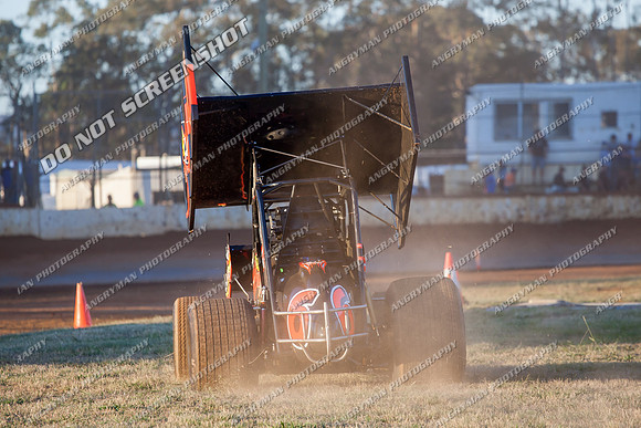 sprintcar 6 t6 adrian redpath - 9 - Carrick - 26th Dec 2013-11