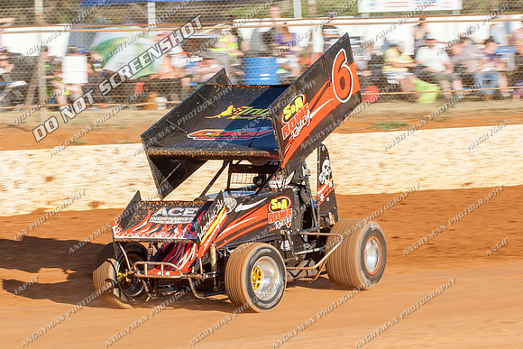 sprintcar 6 t6 adrian redpath - 9 - Carrick - 26th Dec 2013-4