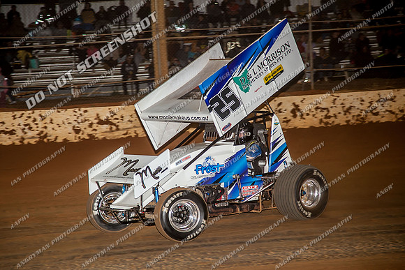 sprintcar 25 t25 anthony frost - 9 - Carrick - 26th Dec 2013-9