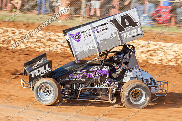 sprintcar 14 t14 mark house - 9 - Carrick - 26th Dec 2013-3
