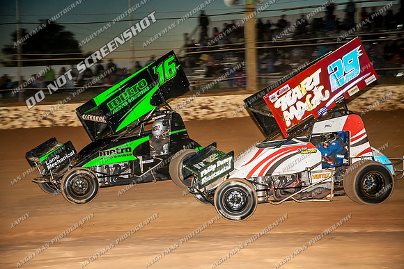 sprintcar 16 t16 adam alexander - 9 - Carrick - 26th Dec 2013-3