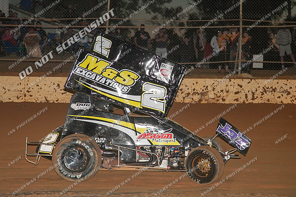 sprintcar 2 t2 clint mason - 9 - Carrick - 26th Dec 2013-11