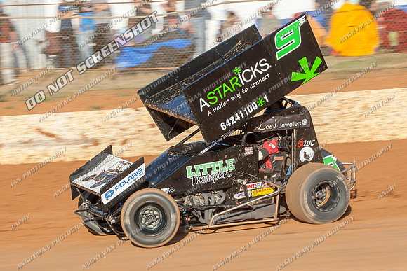 sprintcar 9 t9 chris johns - 9 - Carrick - 26th Dec 2013-4