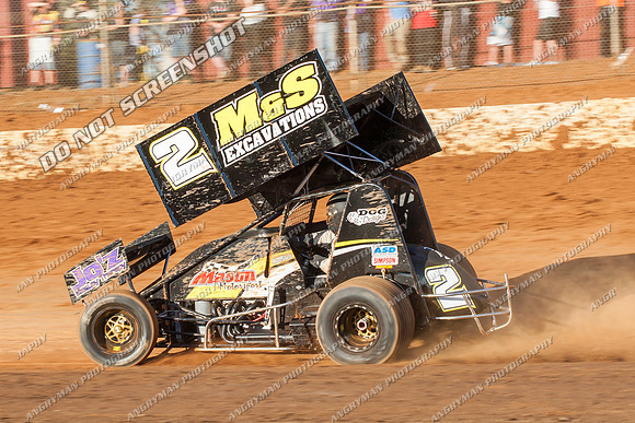 sprintcar 2 t2 clint mason - 9 - Carrick - 26th Dec 2013-8