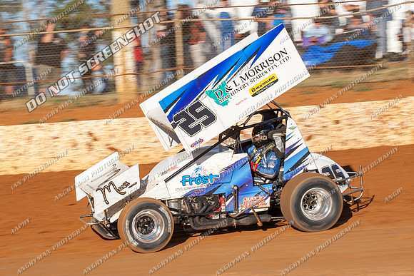 sprintcar 25 t25 anthony frost - 9 - Carrick - 26th Dec 2013-4