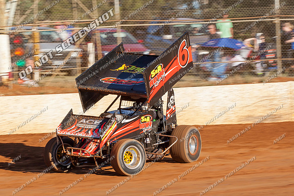 sprintcar 6 t6 adrian redpath - 9 - Carrick - 26th Dec 2013-8